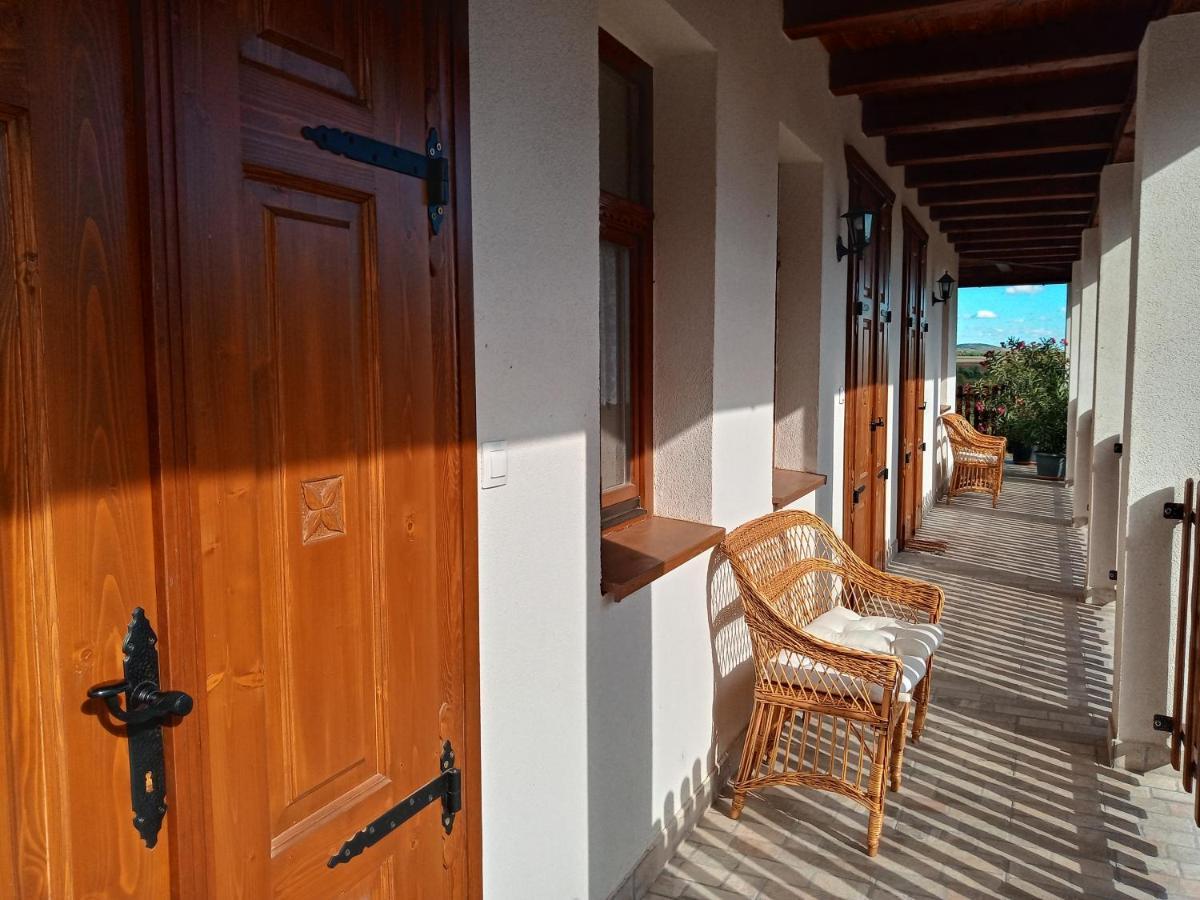 Hegyaljai Panoráma Vendégház Szerencs Exterior foto