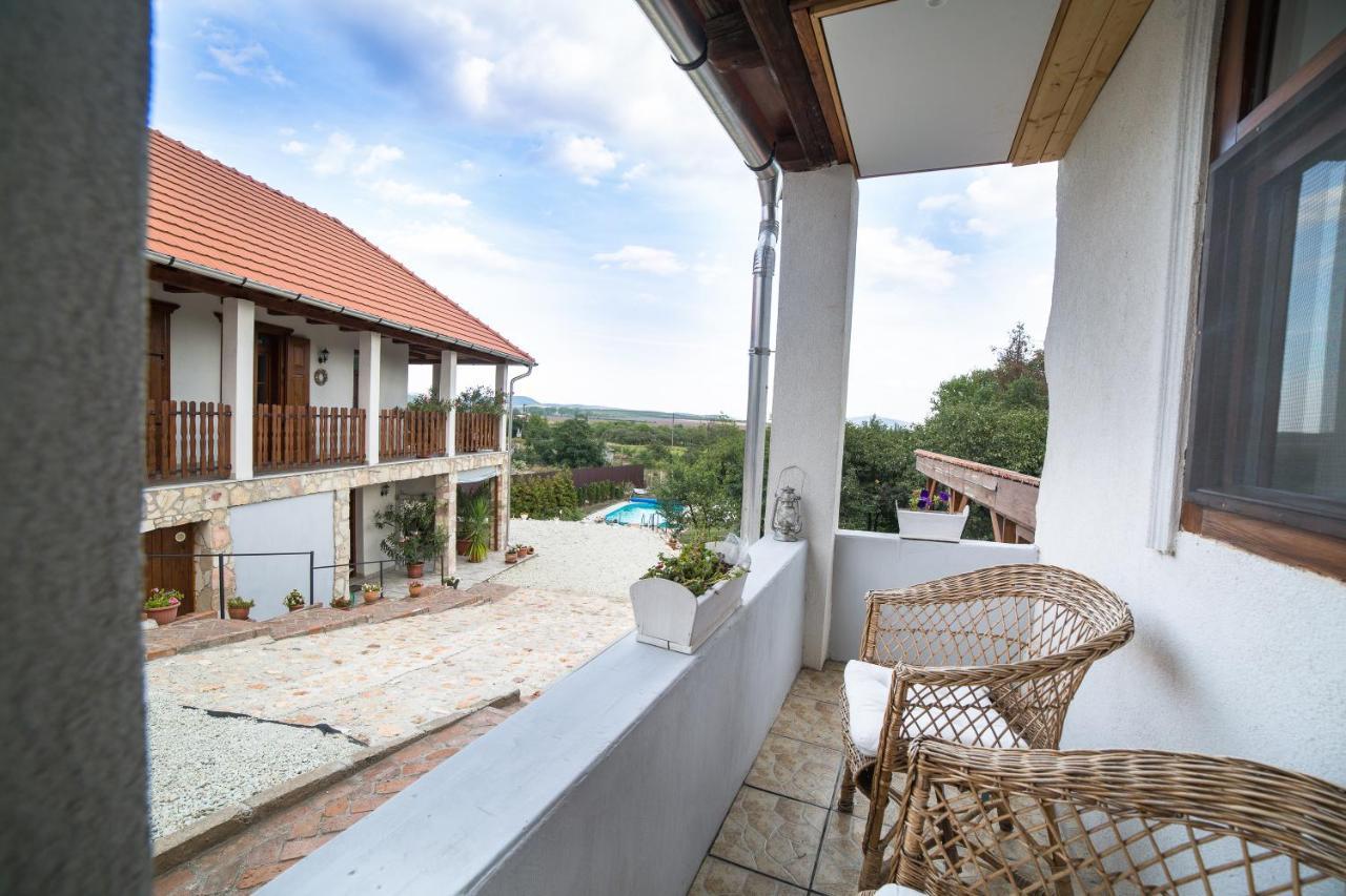 Hegyaljai Panoráma Vendégház Szerencs Exterior foto